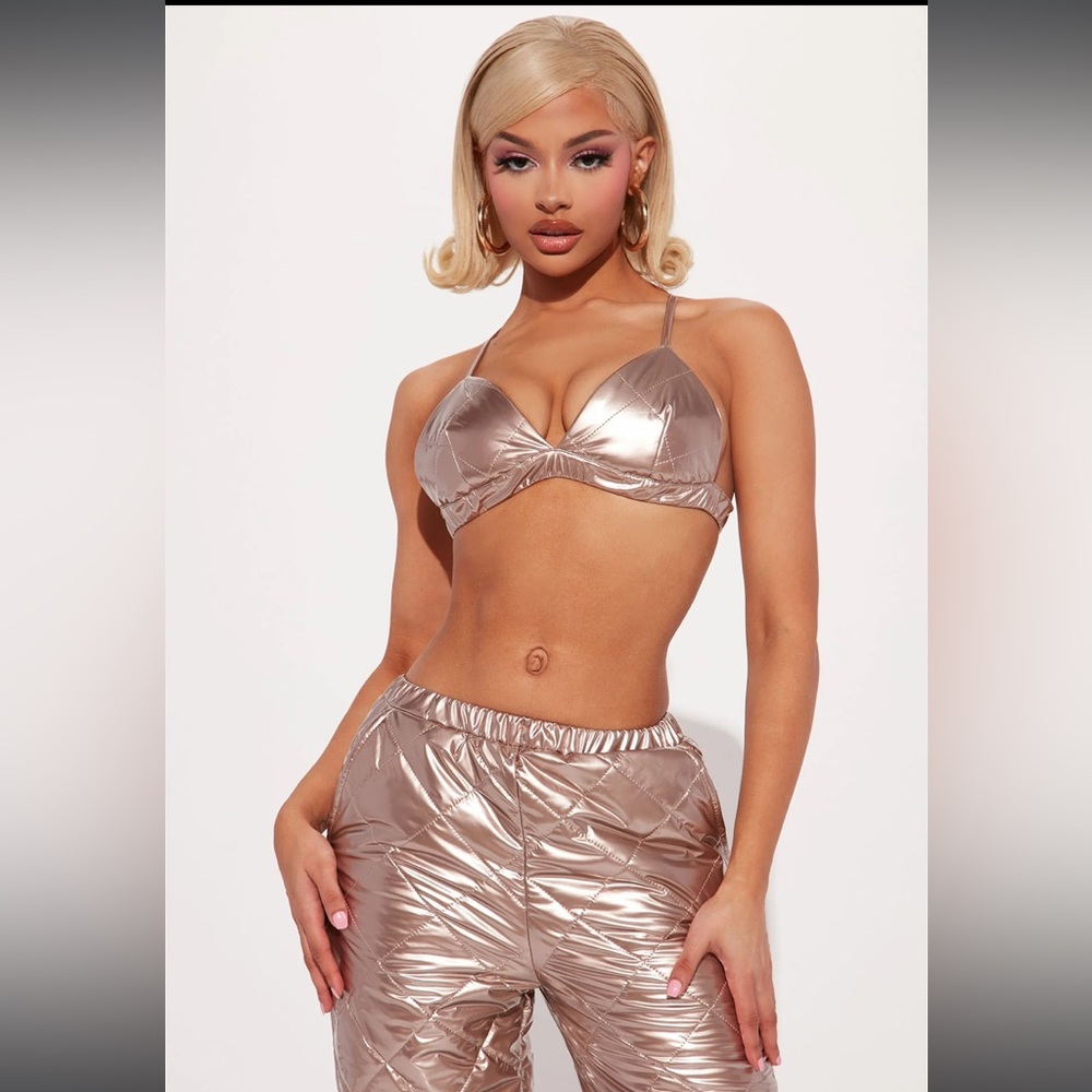 Give It All To Me 3 Piece Rose Gold Set.